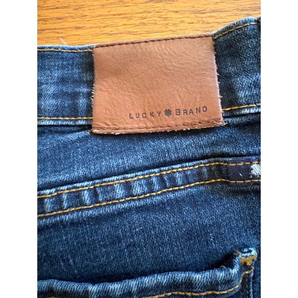 Lucky Brand Brooke Flare Jeans Womens 8/29 Dark Wash Blue Denim Y2K Festival - Picture 3 of 10